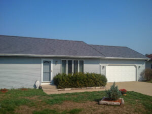 Oxford Metal Roof, Deep Charcoal color on home in Spring Green, WI 53588